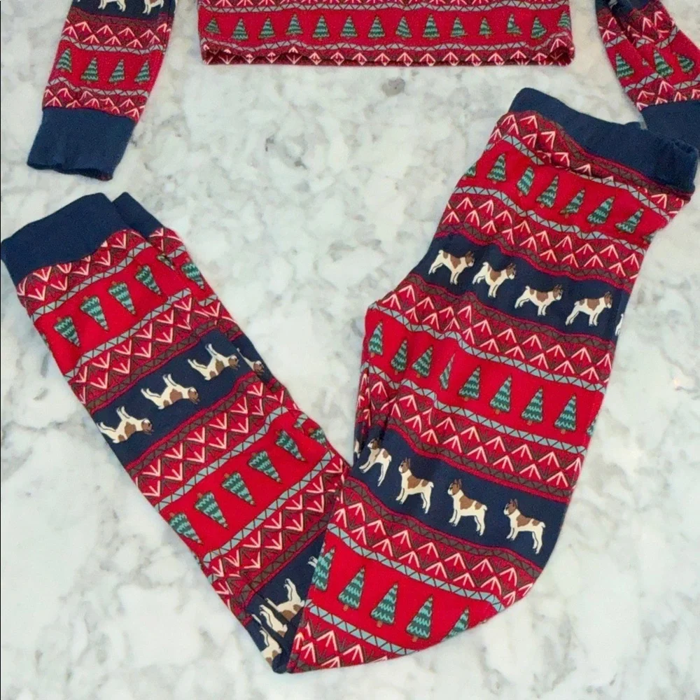 NWT Hatley Kids Holiday Pajama Set - Red and Navy 10